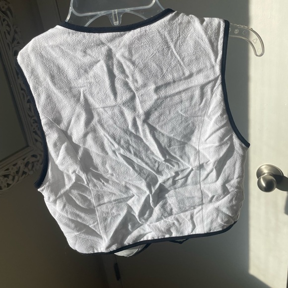 Short & Vest set! - Picture 3 of 6